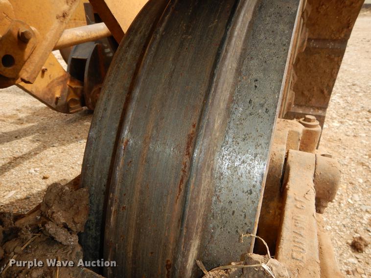 image for item DC0366 2003 Caterpillar 963C track loader