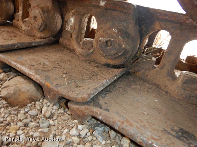 image for item DC0366 2003 Caterpillar 963C track loader