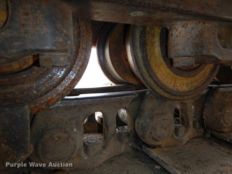 image for item DC0366 2003 Caterpillar 963C track loader