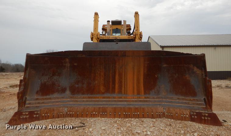 image for item DC0387 1984 Caterpillar D10L dozer