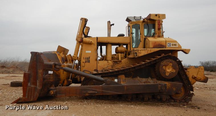 image for item DC0387 1984 Caterpillar D10L dozer