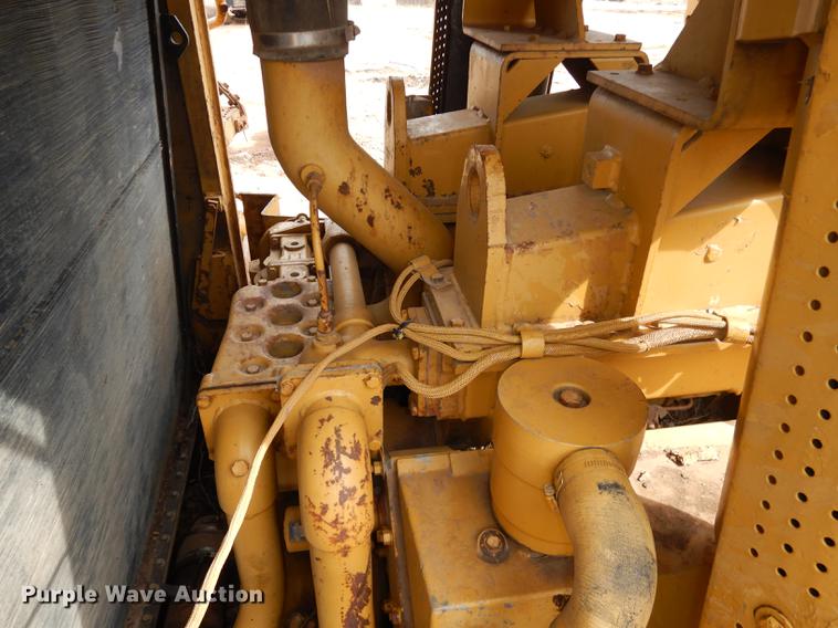 image for item DC0387 1984 Caterpillar D10L dozer
