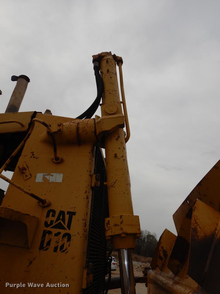 image for item DC0387 1984 Caterpillar D10L dozer