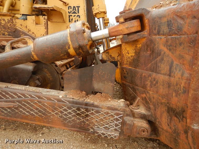 image for item DC0387 1984 Caterpillar D10L dozer