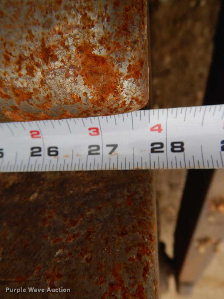 image for item DC0387 1984 Caterpillar D10L dozer