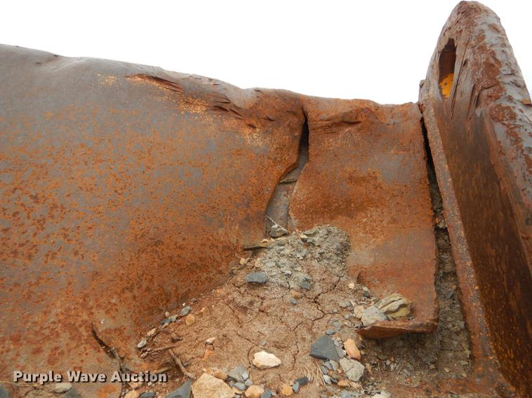 image for item DC0387 1984 Caterpillar D10L dozer