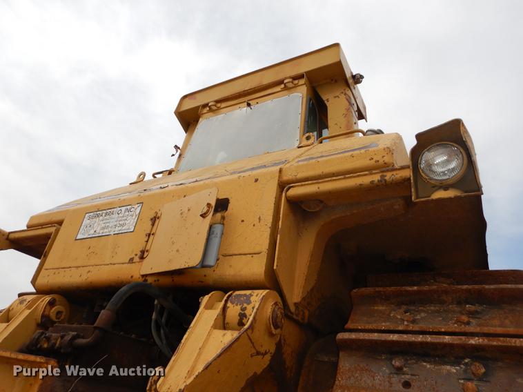 image for item DC0387 1984 Caterpillar D10L dozer