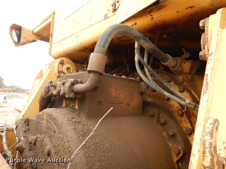 image for item DC0387 1984 Caterpillar D10L dozer