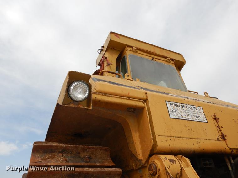 image for item DC0387 1984 Caterpillar D10L dozer