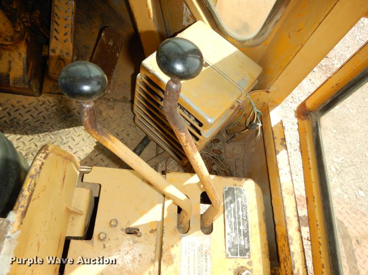 image for item DC0388 1970 Caterpillar 980B wheel loader