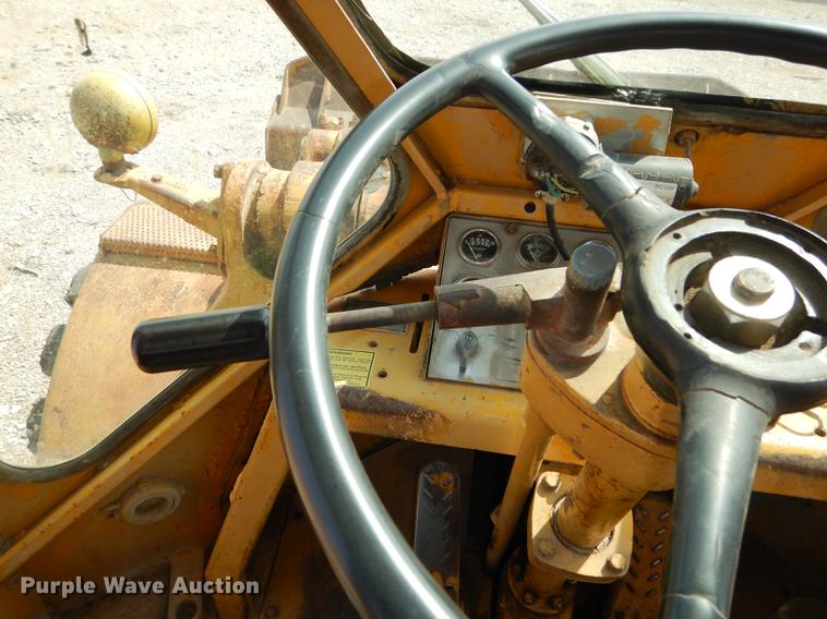 image for item DC0388 1970 Caterpillar 980B wheel loader