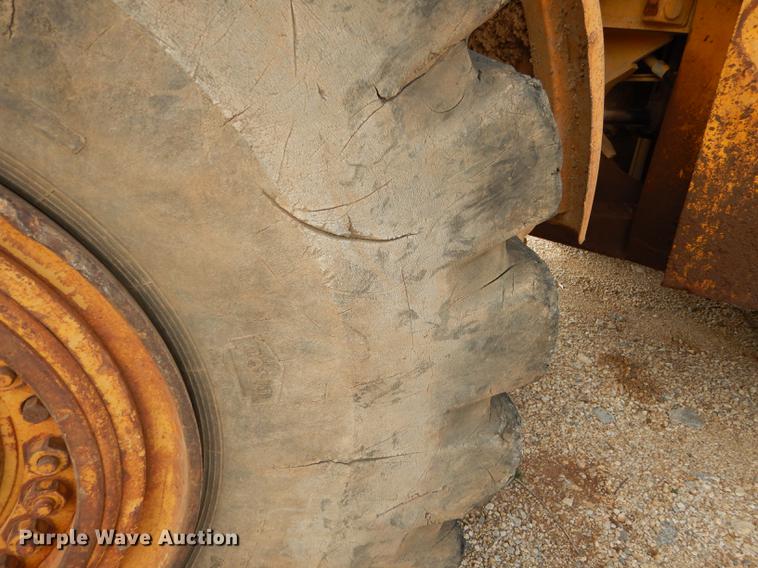 image for item DC0388 1970 Caterpillar 980B wheel loader