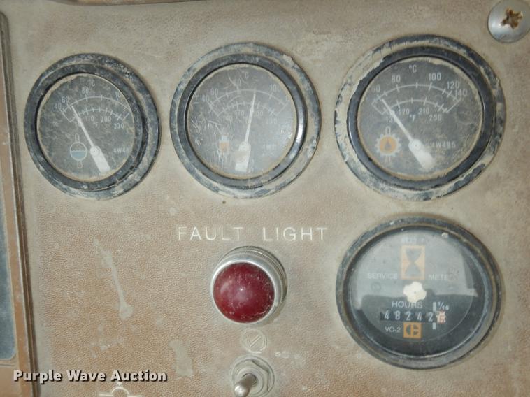 image for item DC0395 Caterpillar D10 dozer