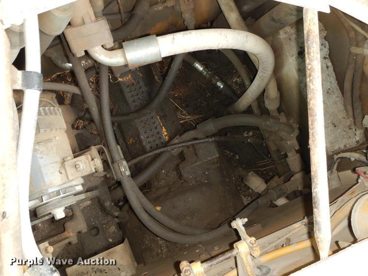 image for item DC0395 Caterpillar D10 dozer