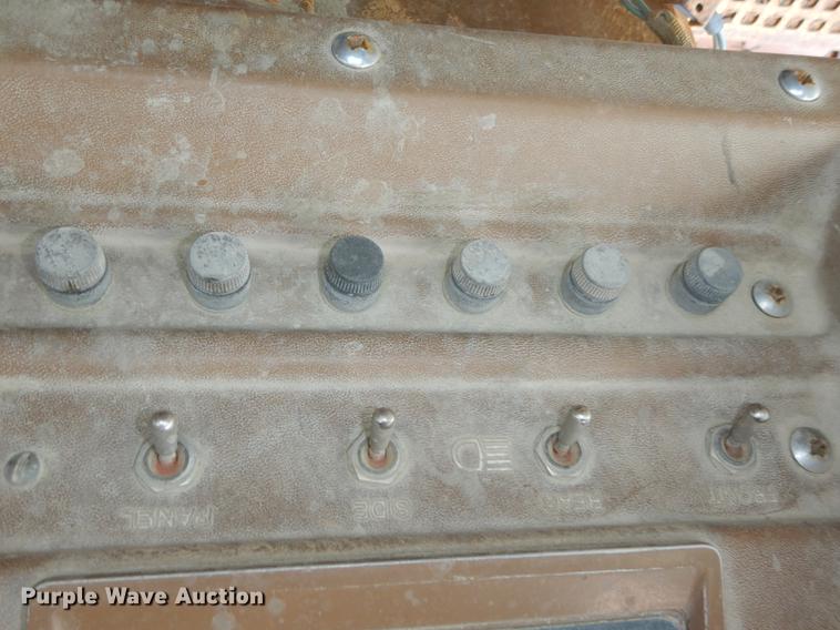 image for item DC0395 Caterpillar D10 dozer