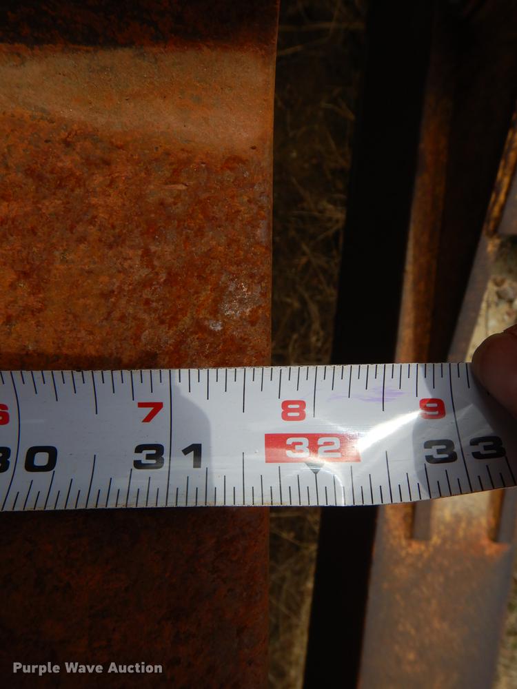 image for item DC0395 Caterpillar D10 dozer