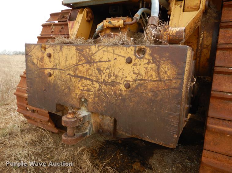 image for item DC0395 Caterpillar D10 dozer