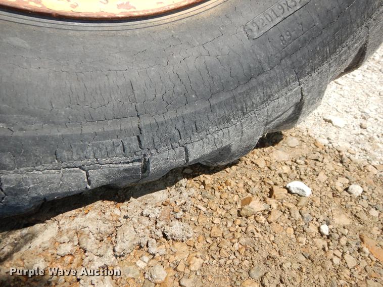 image for item DC0445 Adams 550 rigid frame motor grader