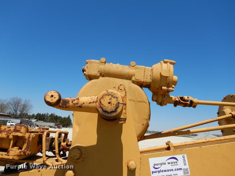 image for item DC0445 Adams 550 rigid frame motor grader