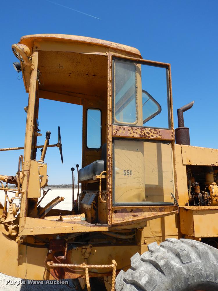 image for item DC0445 Adams 550 rigid frame motor grader