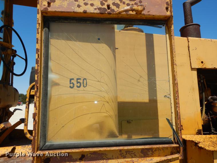 image for item DC0445 Adams 550 rigid frame motor grader