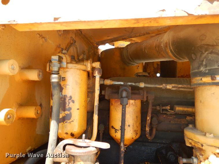 image for item DC0445 Adams 550 rigid frame motor grader