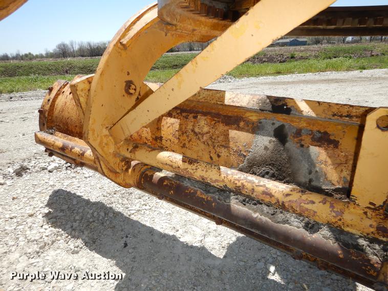 image for item DC0445 Adams 550 rigid frame motor grader