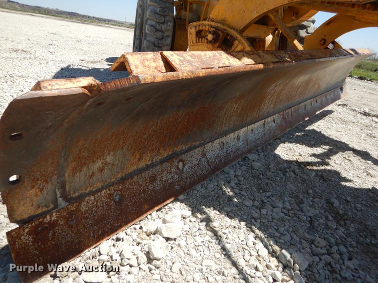 image for item DC0445 Adams 550 rigid frame motor grader