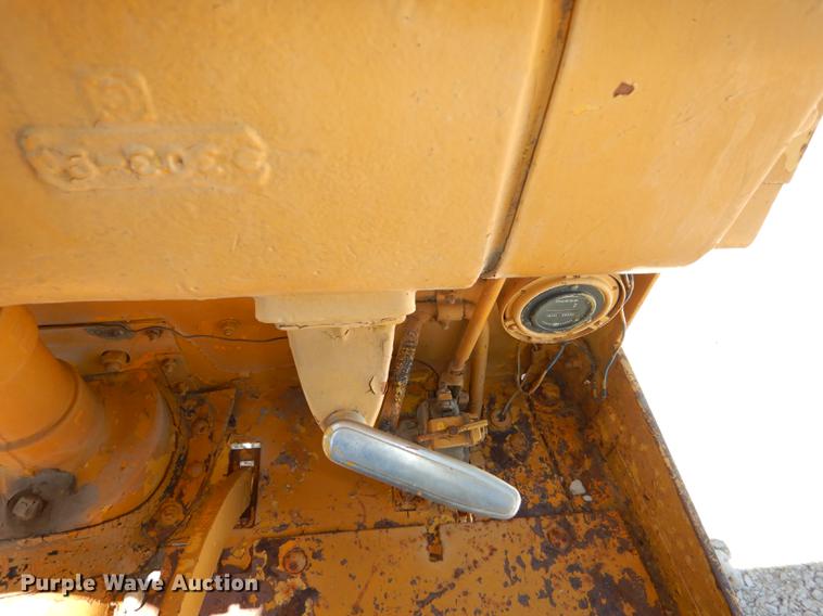 image for item DC0445 Adams 550 rigid frame motor grader