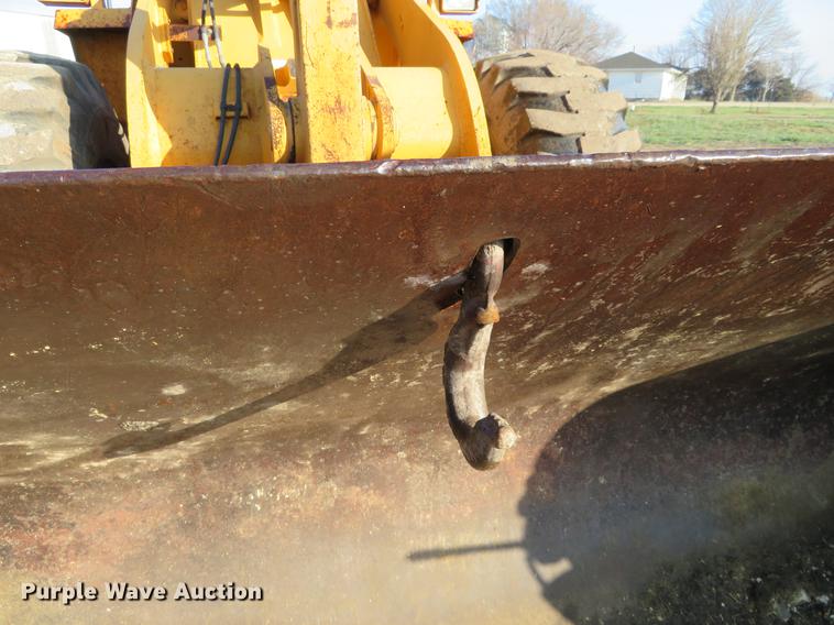 image for item DC0998 1999 Case 721C wheel loader