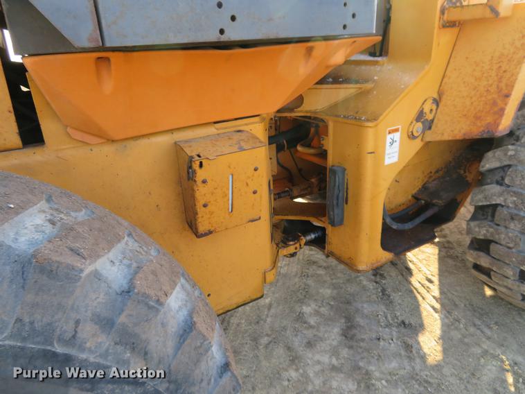 image for item DC0998 1999 Case 721C wheel loader