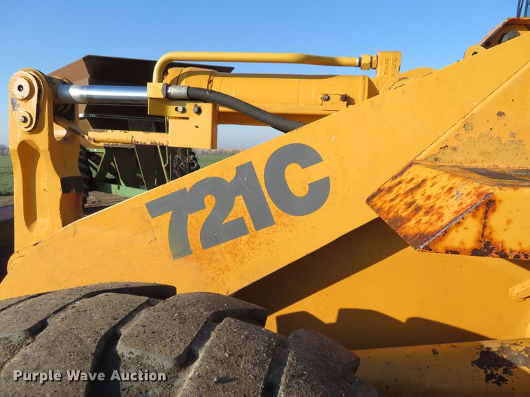 image for item DC0998 1999 Case 721C wheel loader
