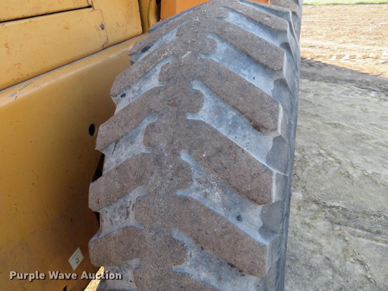 image for item DC0998 1999 Case 721C wheel loader