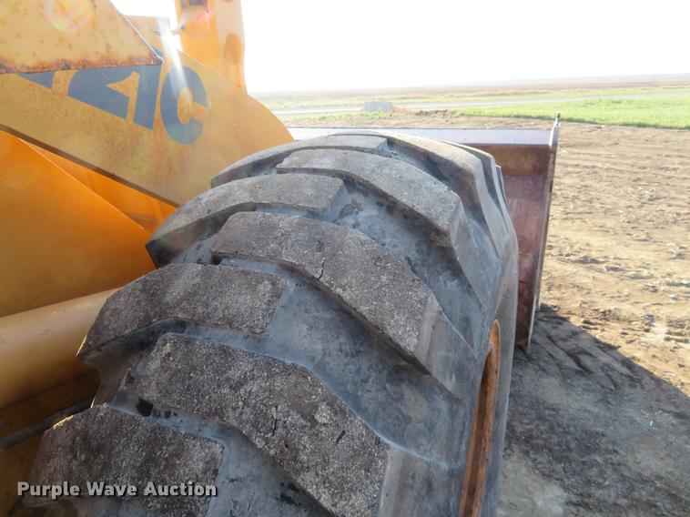 image for item DC0998 1999 Case 721C wheel loader