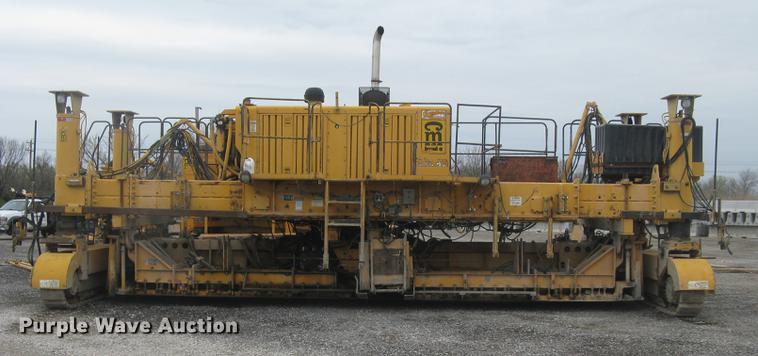 image for item DC2290 2002 CMI SF3002 paver