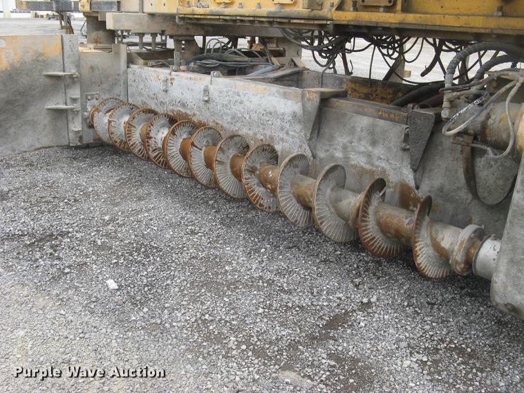 image for item DC2290 2002 CMI SF3002 paver