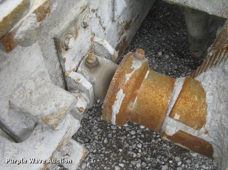 image for item DC2290 2002 CMI SF3002 paver