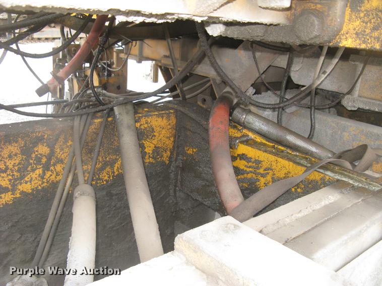 image for item DC2290 2002 CMI SF3002 paver