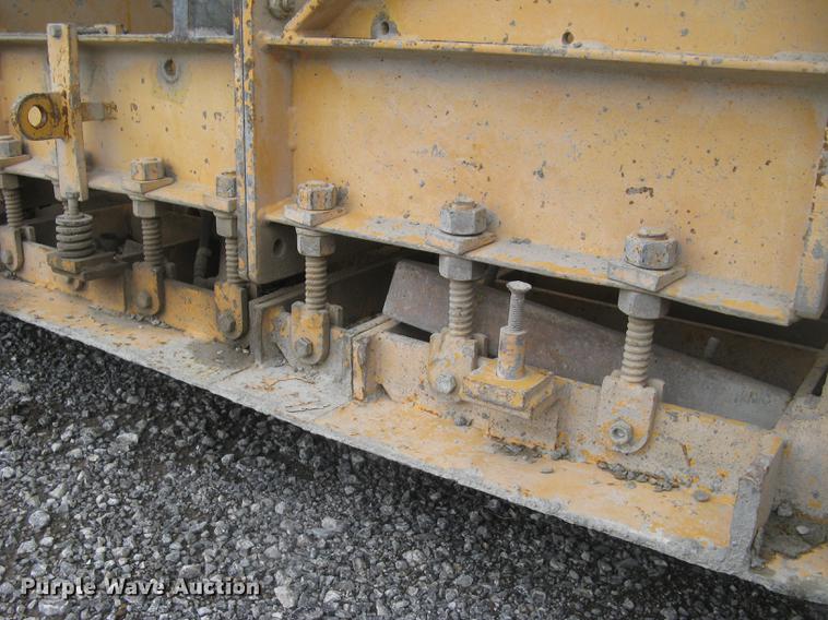 image for item DC2290 2002 CMI SF3002 paver