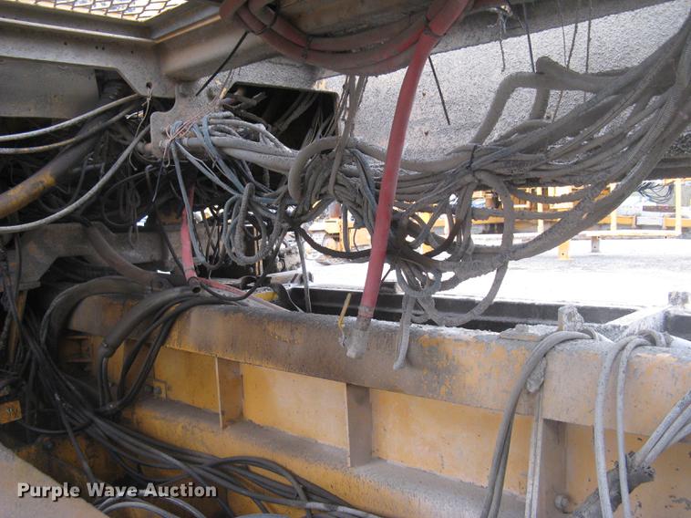 image for item DC2290 2002 CMI SF3002 paver