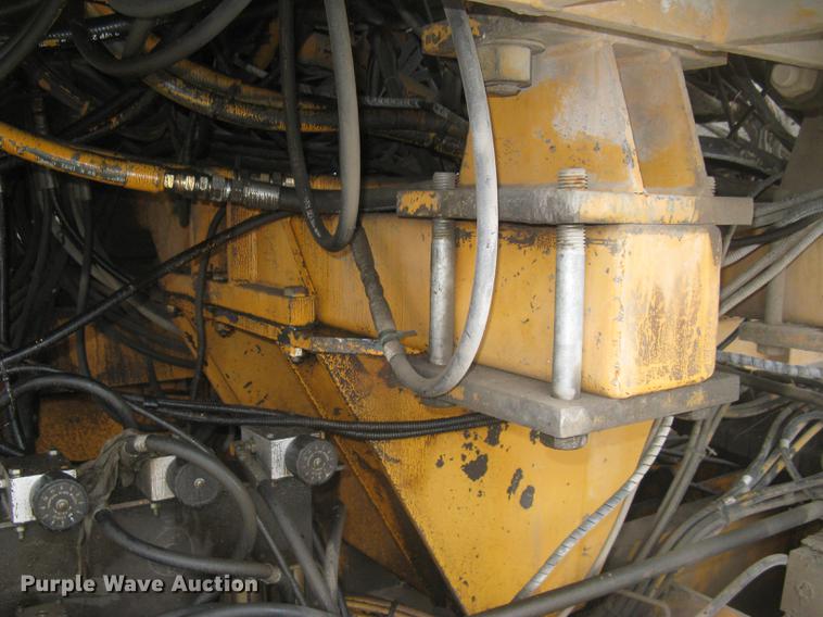 image for item DC2290 2002 CMI SF3002 paver