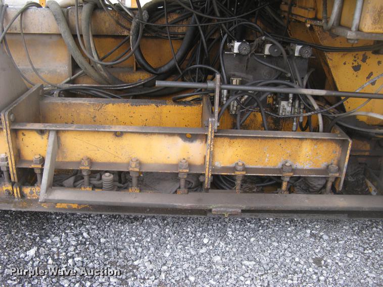 image for item DC2290 2002 CMI SF3002 paver