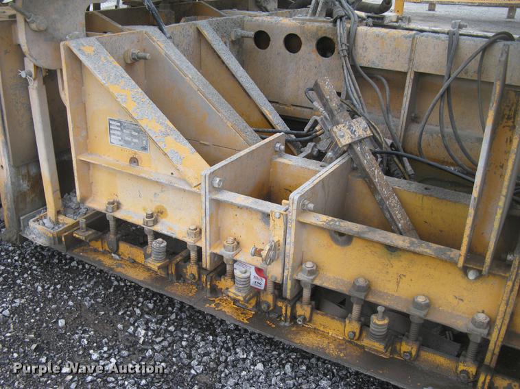 image for item DC2290 2002 CMI SF3002 paver