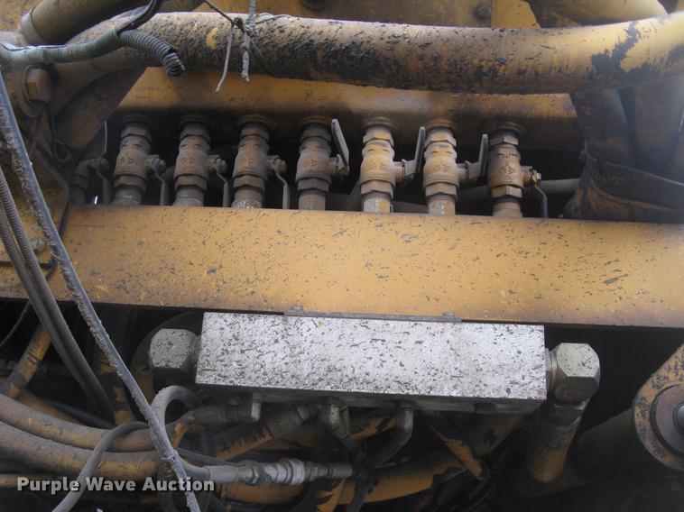 image for item DC2290 2002 CMI SF3002 paver