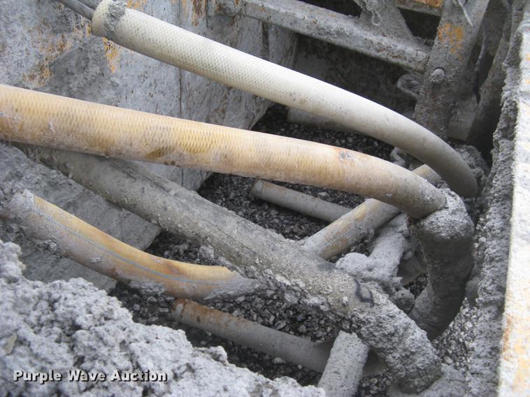 image for item DC2290 2002 CMI SF3002 paver