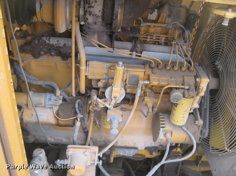 image for item DC2290 2002 CMI SF3002 paver