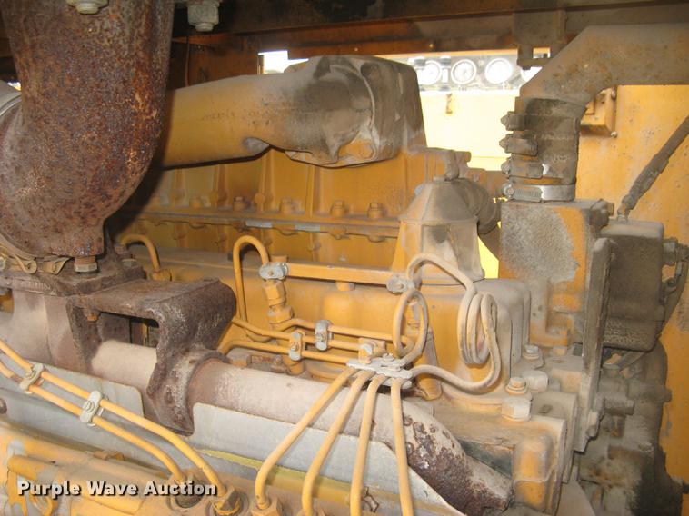 image for item DC2290 2002 CMI SF3002 paver