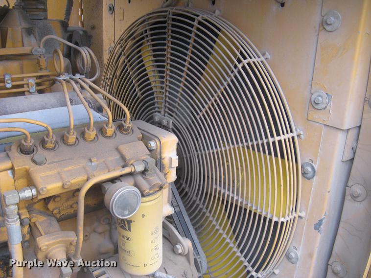 image for item DC2290 2002 CMI SF3002 paver