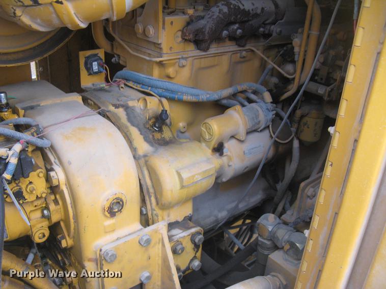 image for item DC2290 2002 CMI SF3002 paver