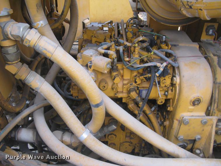 image for item DC2290 2002 CMI SF3002 paver